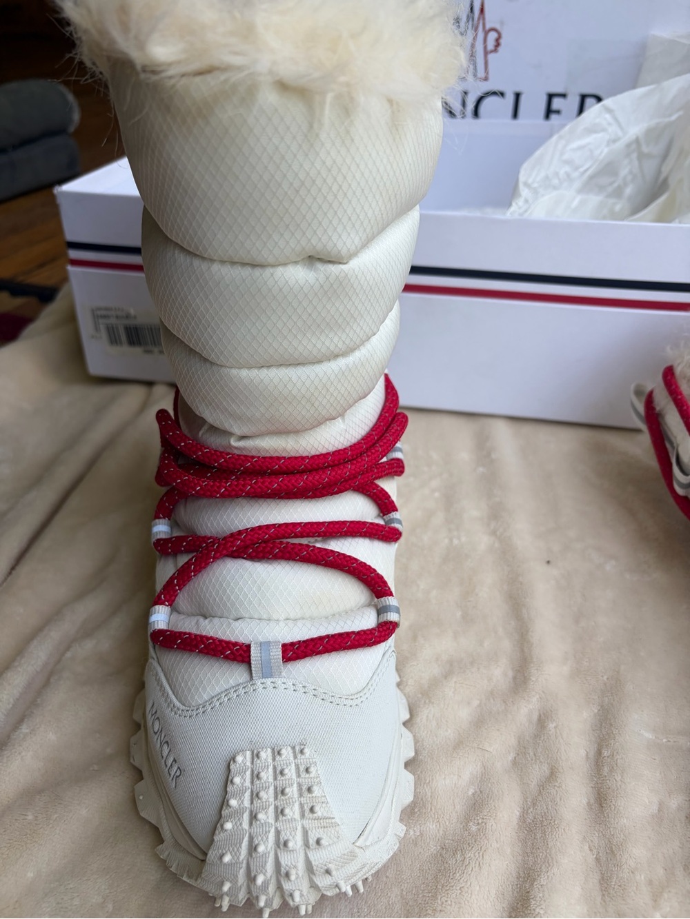 Moncler Trail Grip Apres’ High Snow Boots - Picture 14 of 14